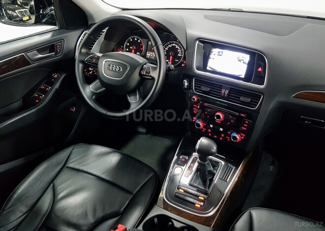 Audi Q5 2015, 150,000 km - 2.0 l - Bakı