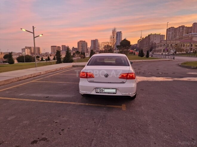 Volkswagen Passat 2014, 182,000 km - 1.8 l - Bakı