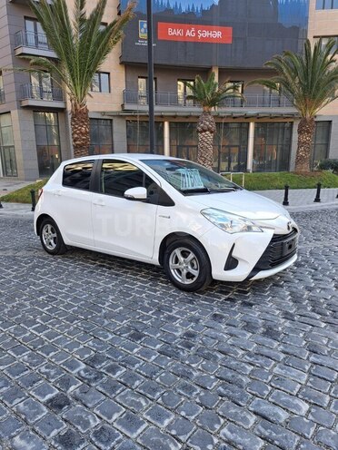 Toyota Yaris 2017, 38,000 km - 1.5 l - Bakı