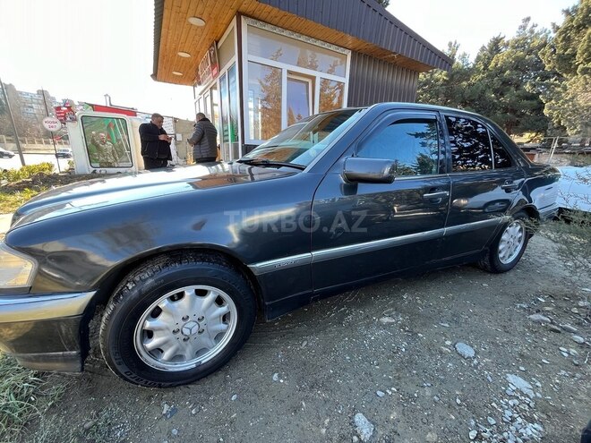 Mercedes C 180 1995, 352,200 km - 1.8 l - Bakı