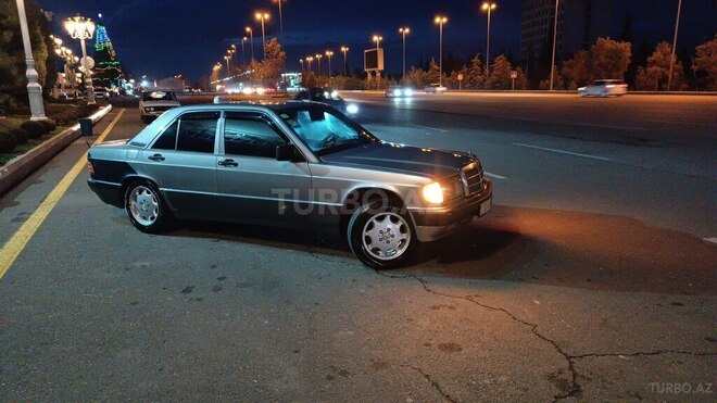 Mercedes 190 1990, 257,854 km - 2.0 l - Gəncə