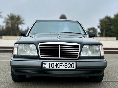 Mercedes E 220 1994