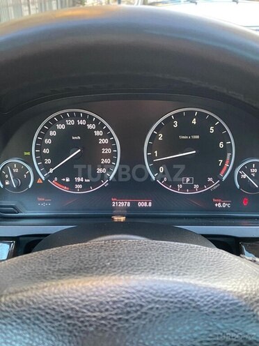 BMW 750 2012, 212,000 km - 4.4 l - Bakı