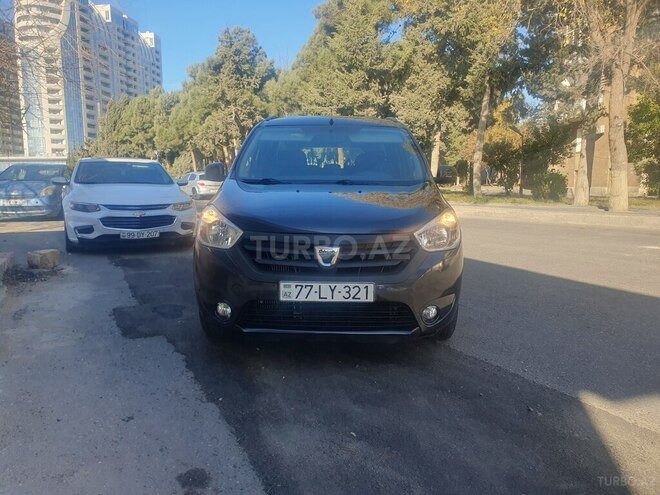 Dacia Lodgy 2015, 170,000 km - 1.5 l - Bakı