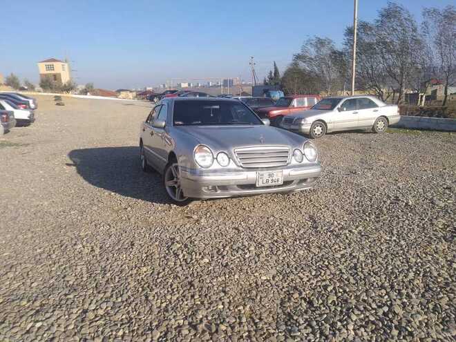 Mercedes E 230 1996, 150,000 km - 2.3 l - Bakı