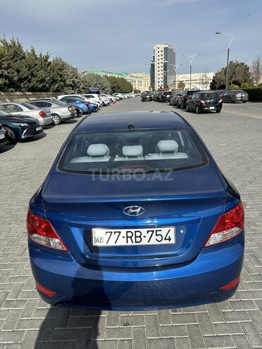 Hyundai Accent 2015, 201,168 km - 1.6 l - Bakı