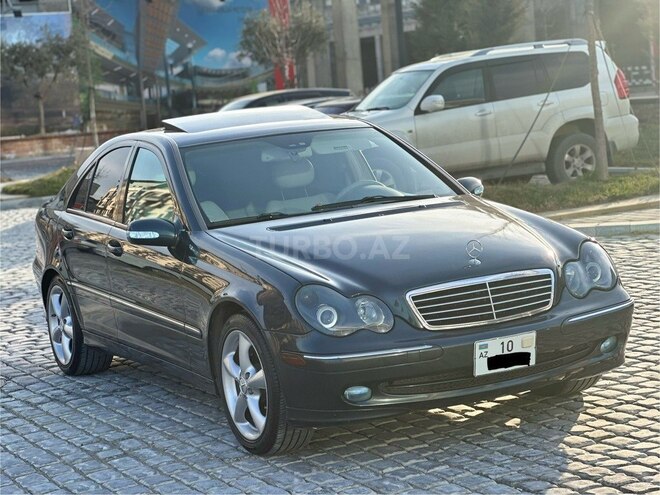 Mercedes C 230 2003, 389,000 km - 2.5 l - Bakı
