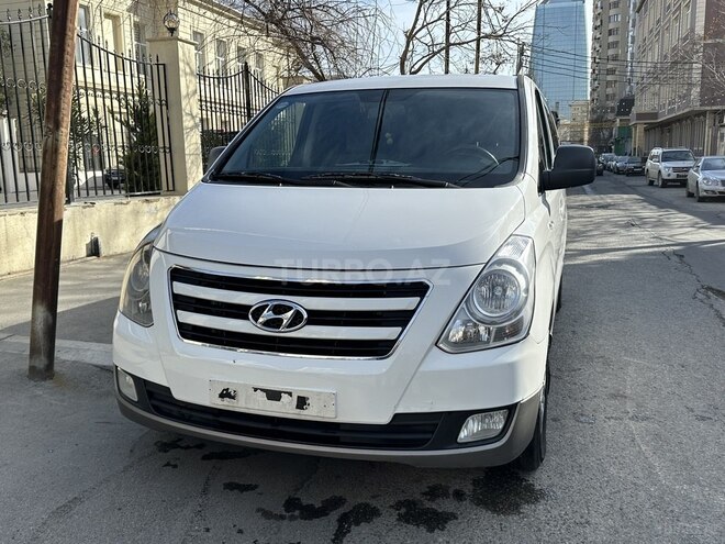 Hyundai H-1 2015, 315,000 km - 2.5 l - Bakı