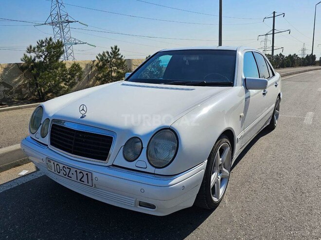 Mercedes E 320 1998, 264,000 km - 3.2 l - Bakı