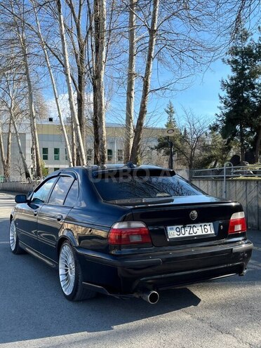 BMW 528 1999, 370,000 km - 2.8 l - İsmayıllı
