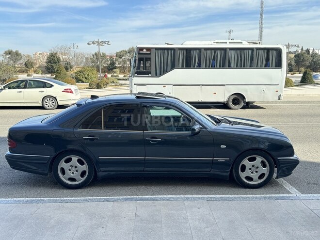 Mercedes E 320 1998, 284,692 km - 3.2 l - Bakı