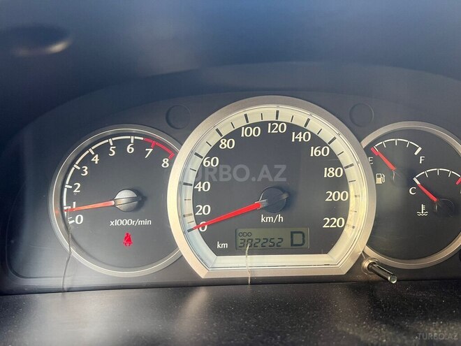 Daewoo Gentra 2013, 380,000 km - 1.5 l - Bakı