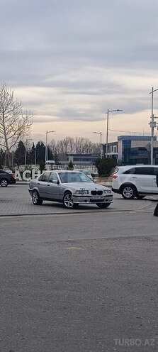 BMW 318 1991, 250,000 km - 1.8 l - Mingəçevir