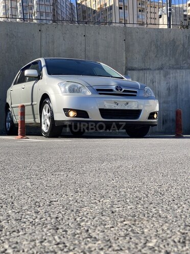 Toyota Corolla 2005, 372,000 km - 1.4 l - Bakı