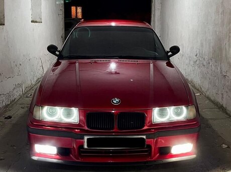 BMW 228 1995
