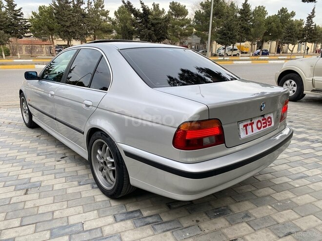 BMW 525 2001, 287,000 km - 2.5 l - Sumqayıt
