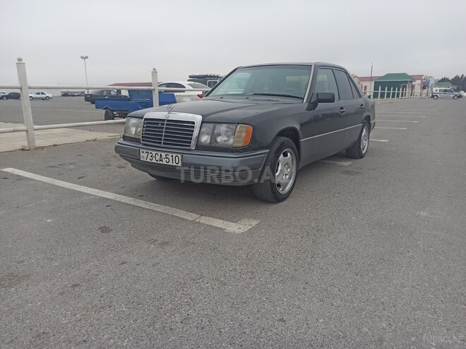 Mercedes E 300 1991, 250,000 km - 3.0 l - Bakı