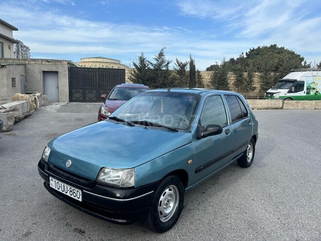 Renault Clio 1995, 450,000 km - 1.4 l - Bakı
