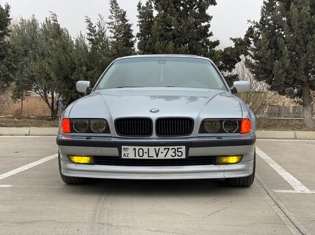 BMW 735 1996