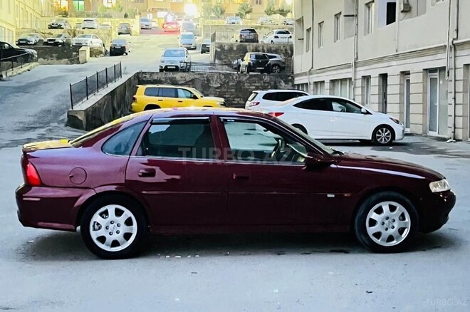 Opel Vectra 1999, 208,000 km - 1.8 l - Bakı