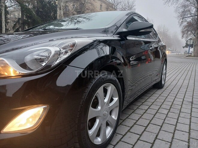 Hyundai Elantra 2011, 133,000 km - 1.8 l - Göygöl