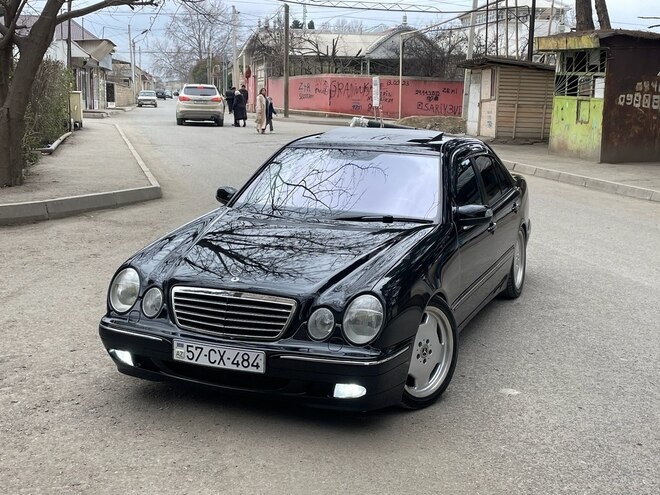 Mercedes E 320 2000, 331,000 km - 3.2 l - Şəmkir
