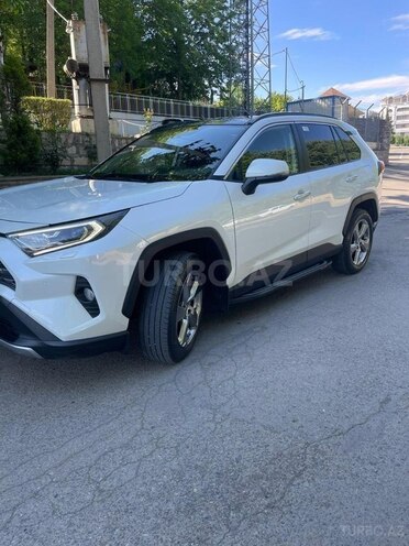 Toyota RAV 4 2019, 115,000 km - 0.2 l - Tovuz