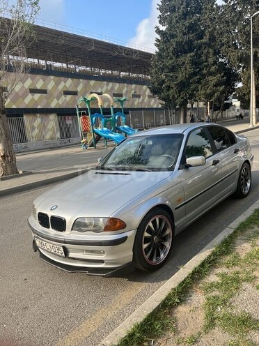 BMW 318 2001, 310,000 km - 2.0 l - Gəncə