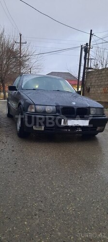 BMW 318 1995, 383,000 km - 1.8 l - Bakı