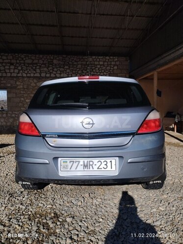 Opel Astra 2004, 285,000 km - 1.4 l - Şəmkir