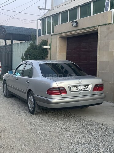 Mercedes E 280 1997, 417,000 km - 2.8 l - Bakı
