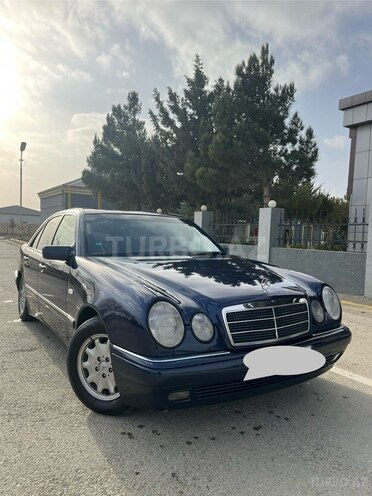 Mercedes E 240 1997, 426,470 km - 2.4 l - Bakı
