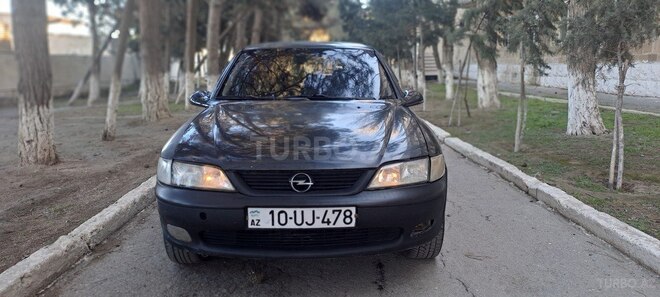 Opel Vectra 1996, 445,221 km - 1.6 l - Sumqayıt