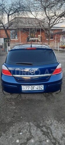 Opel Astra 2007, 290,000 km - 1.4 l - Şəki
