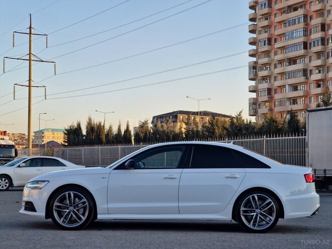Audi A6 2015, 132,000 km - 3.0 l - Bakı