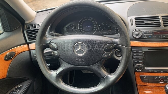 Mercedes E 220 2006, 307,000 km - 2.2 l - Bakı