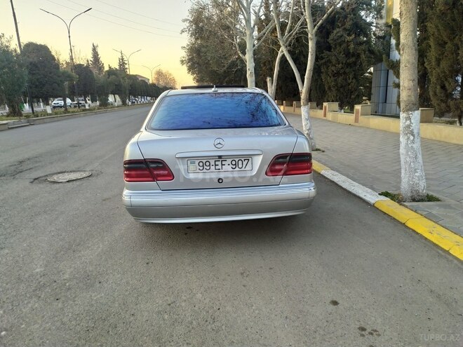 Mercedes E 320 1999, 491,138 km - 3.2 l - Beyləqan