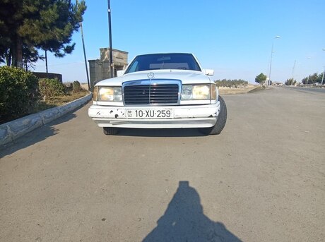 Mercedes E 250 1988