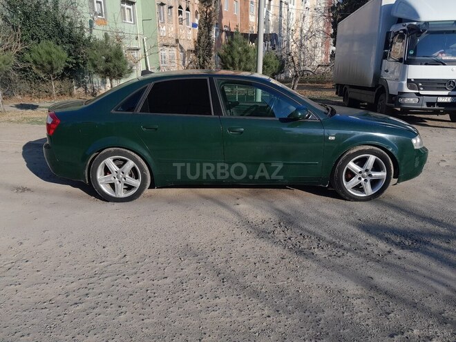 Audi A4 2003, 297,628 km - 2.0 l - Gəncə