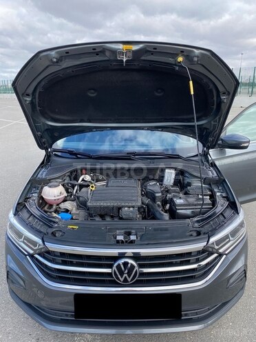 Volkswagen Polo 2021, 68,000 km - 1.6 l - Bakı