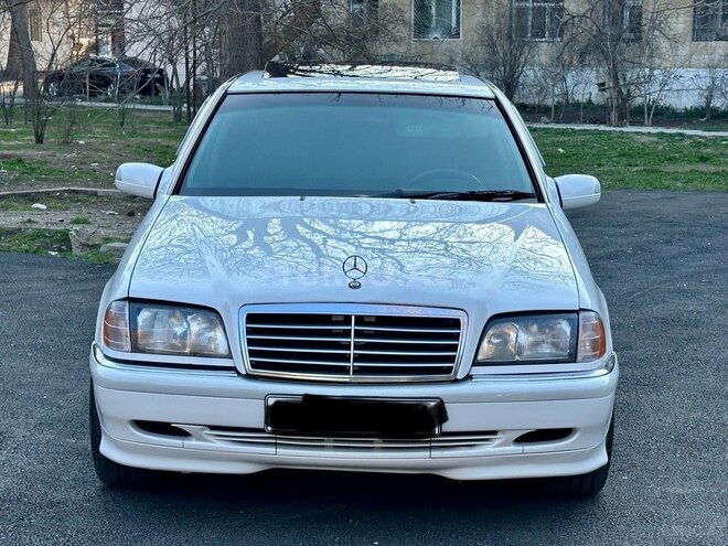 Mercedes C 230 1999, 289,000 km - 2.3 l - Bakı