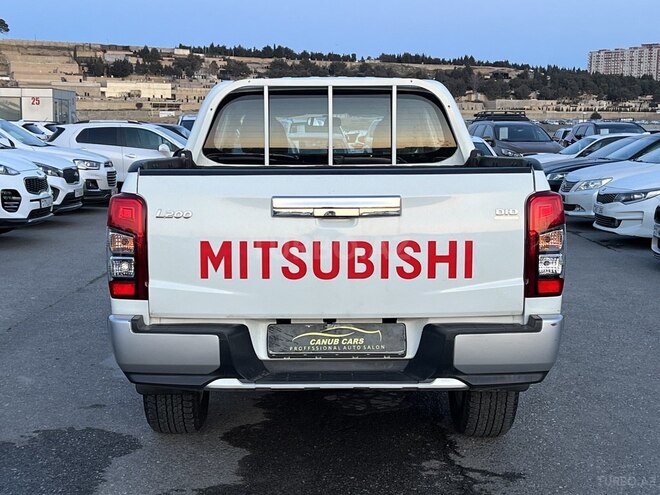 Mitsubishi L 200 2022, 1,500 km - 2.4 l - Bakı