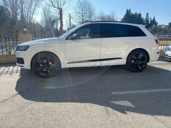 Audi Q7 2018, 140,000 km - 2.0 l - Bakı