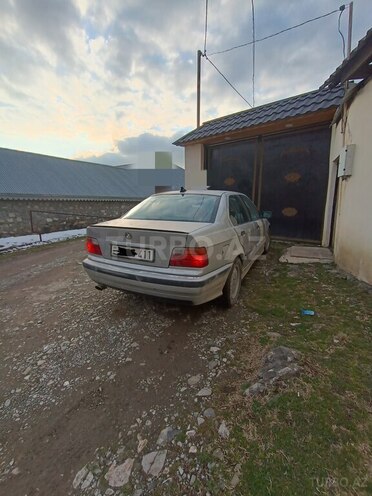 BMW 320 1997, 223,212 km - 2.0 l - İsmayıllı