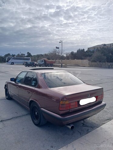 BMW 520 1992, 351,000 km - 2.0 l - Bakı