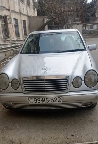 Mercedes E 240 1998, 244,988 km - 2.4 l - Bakı