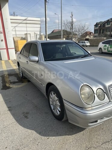 Mercedes E 230 1996, 319,000 km - 2.3 l - Bakı