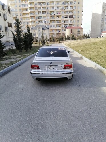 BMW 525 2003, 250,000 km - 2.5 l - Sumqayıt
