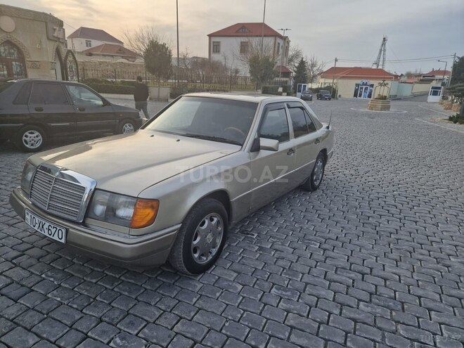 Mercedes E 200 1991, 47,000 km - 2.0 l - Bakı