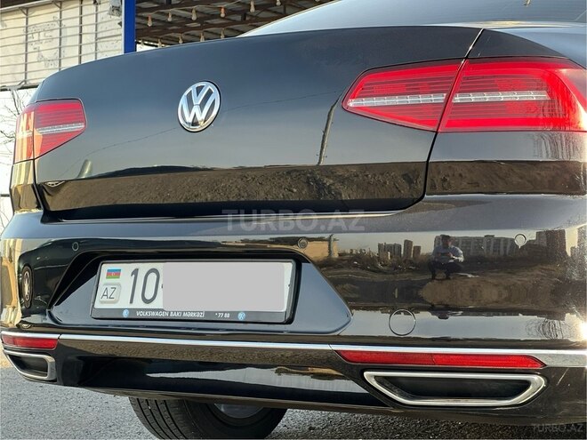 Volkswagen Passat 2018, 139,874 km - 1.8 l - Bakı